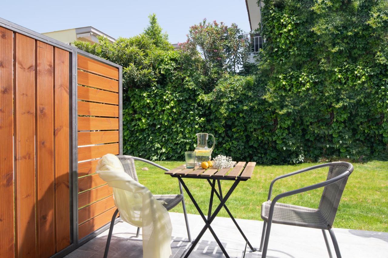 Kochyli Garden Studios Nea Plagia Exteriör bild